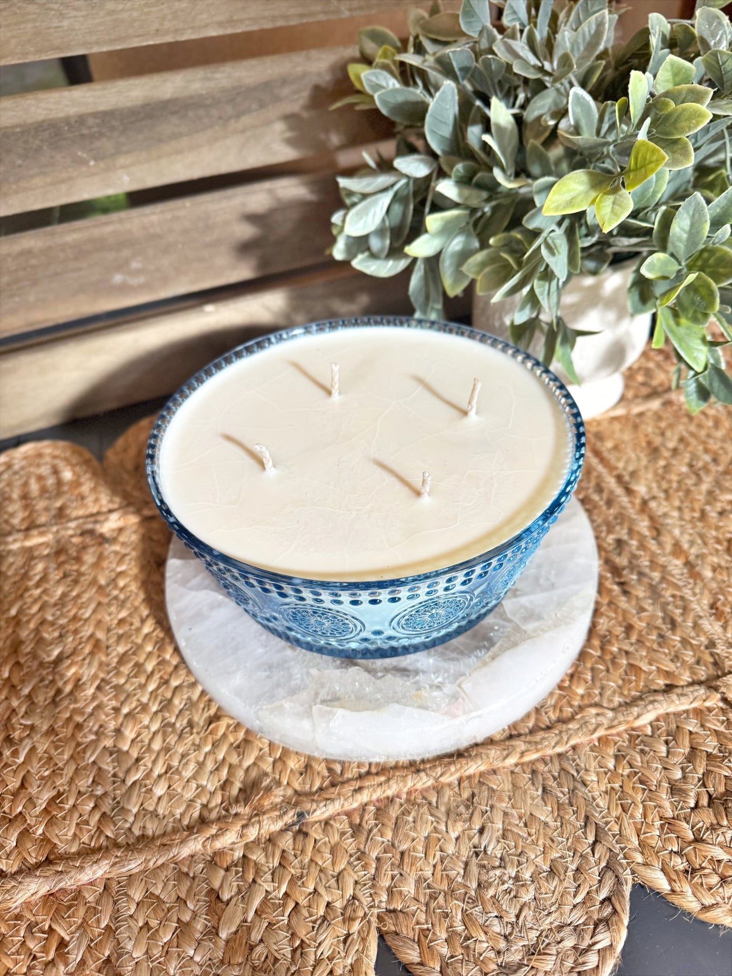 Jackie | 60 oz Americana Bowl Candle | 4-Wick Hand-Poured Soy Candle