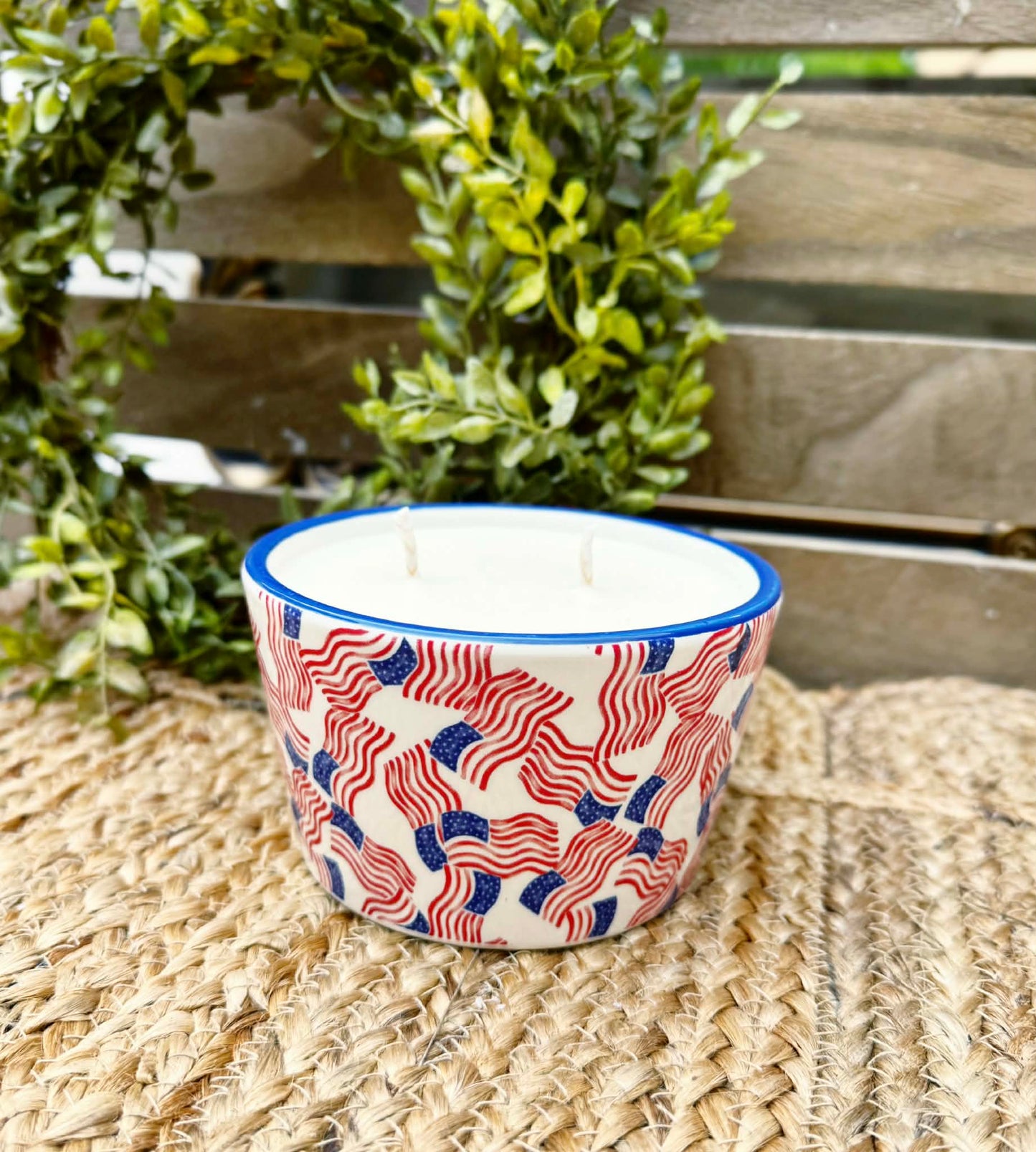 Lake House | 16 oz Americana Candle | 2-Wick Hand-Poured Soy Candle